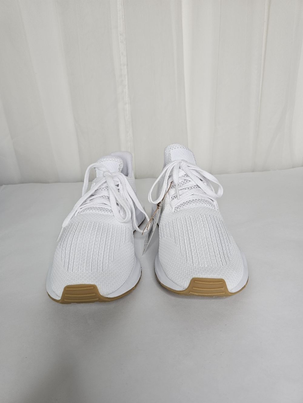Adidas Orginals Swift Run Cloud White Gum Running Sneakers Men's 8 NEW Classic - Picture 4 of 10